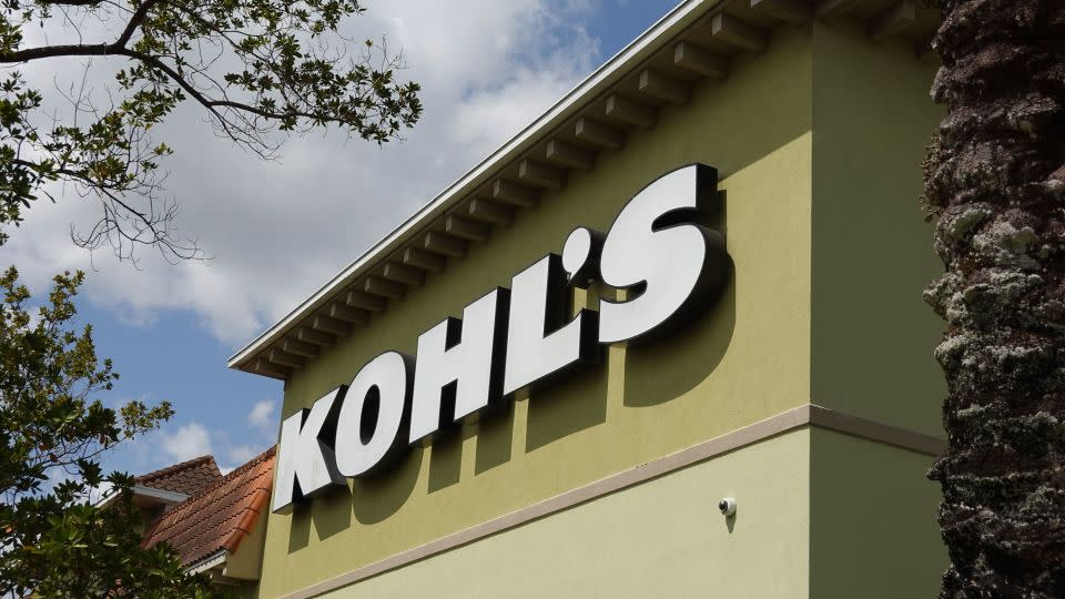 Kohl’s CEO更迭：金斯伯里离任，迈克尔斯CEO布坎南接棒