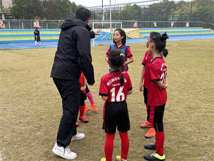 上城区「绿茵逐梦」首届小学女子乙组赛启幕