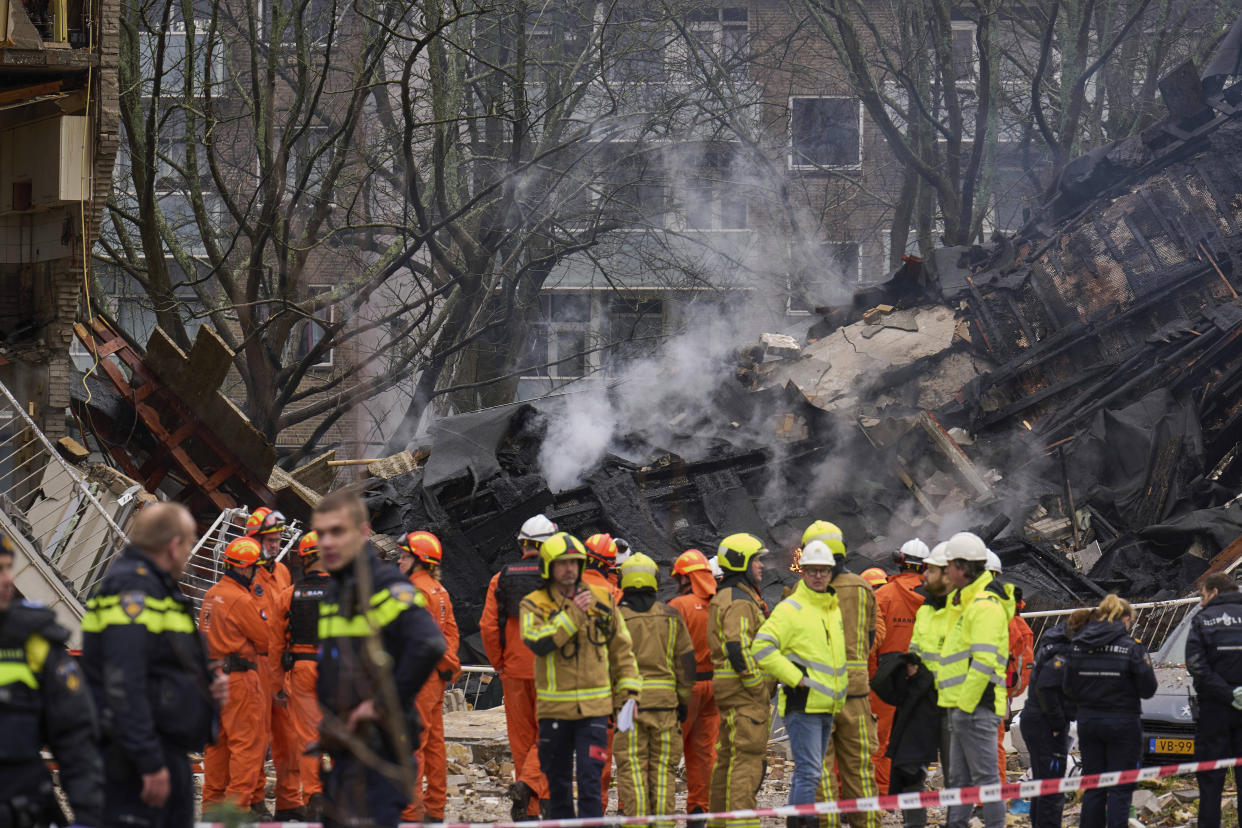 荷兰海牙公寓楼爆炸致5死，搜救工作仍在继续