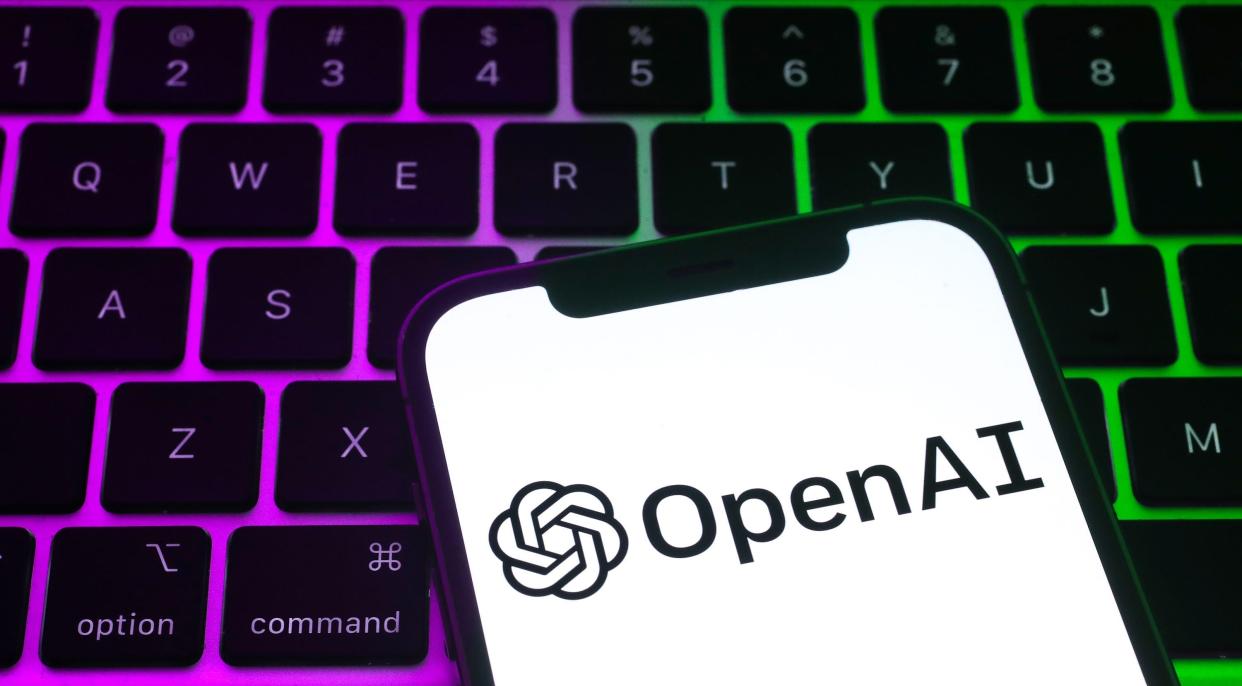 OpenAI发布AI视频生成器Sora，上线即火爆暂时关闭新用户注册